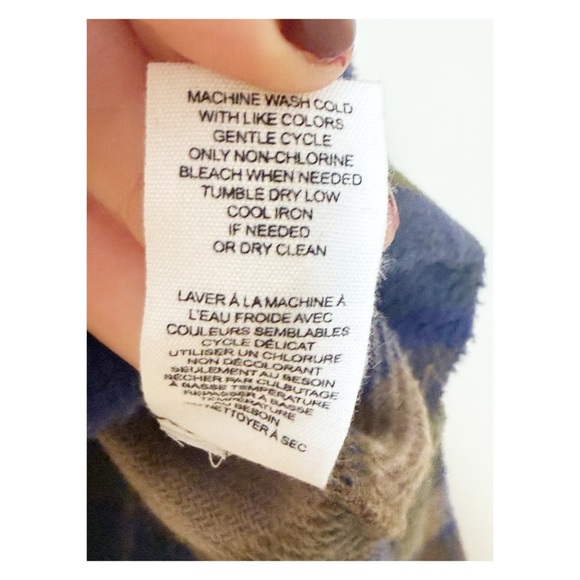 For the Republic Cropped Plaid Shirt Jacket – Size M - Picture 6 of 9